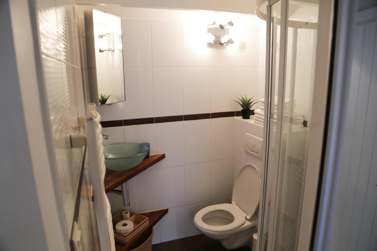 Le Safari Apartment แวร์ซาย ภายนอก รูปภาพ