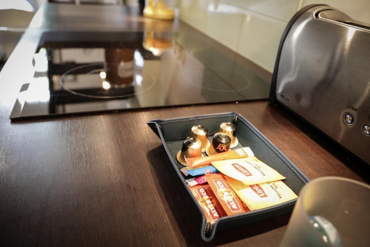 Le Safari Apartment แวร์ซาย ภายนอก รูปภาพ